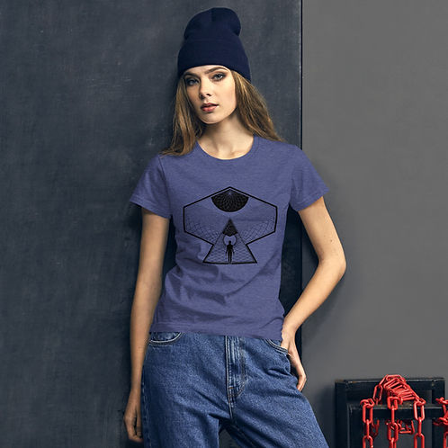 Women's short sleeve t-shirt